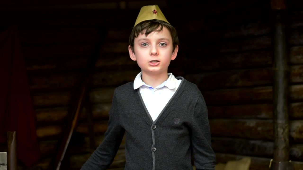 Азонов Максим