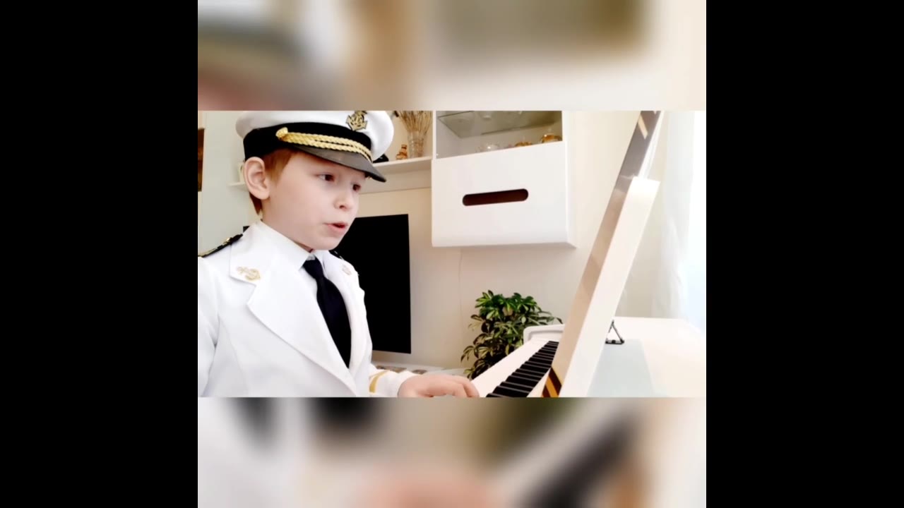 Артём Николаенко