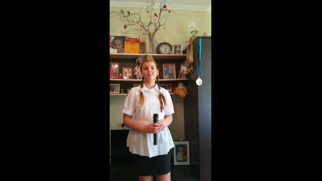 Анна Полтанова 