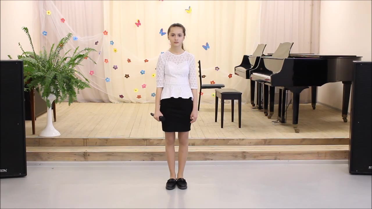 Анна Буторина