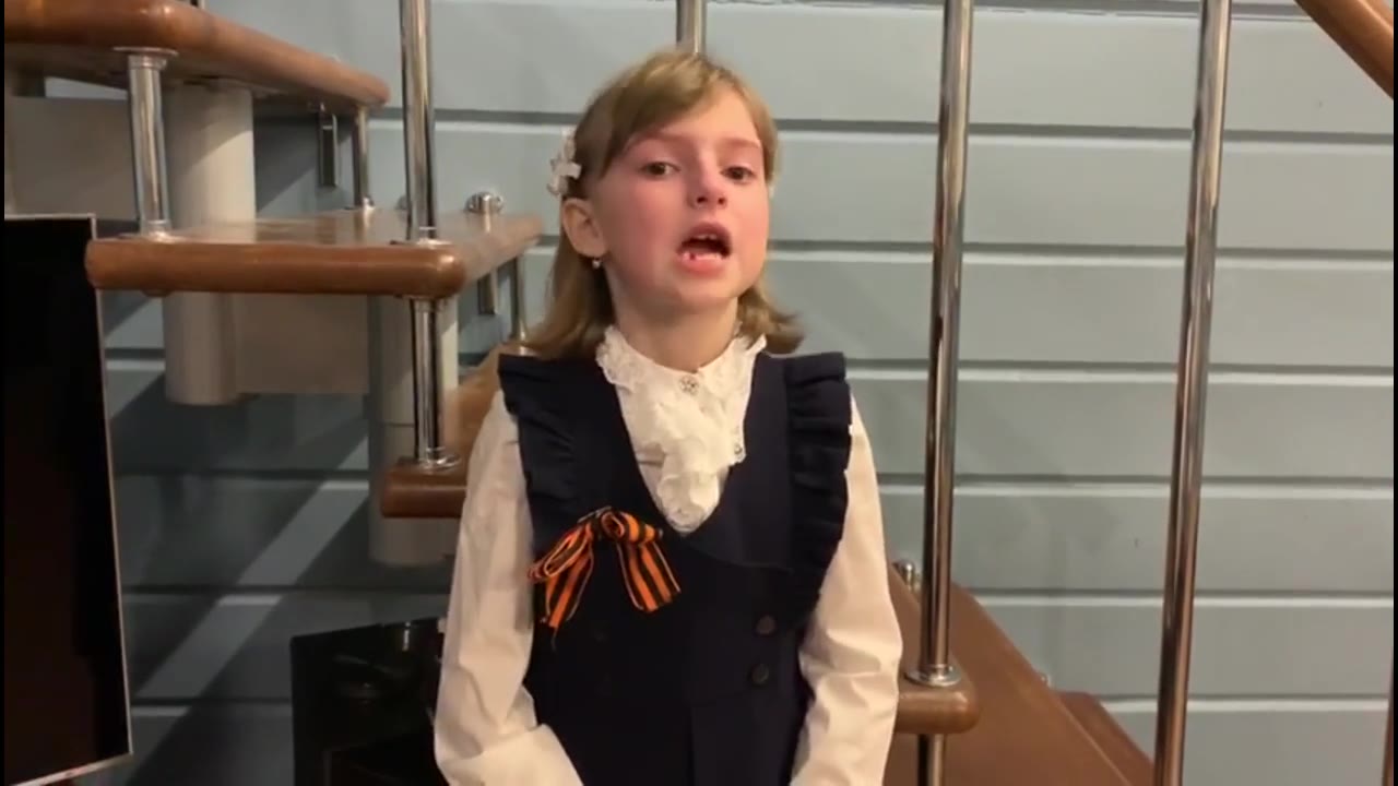 Оля Крылова