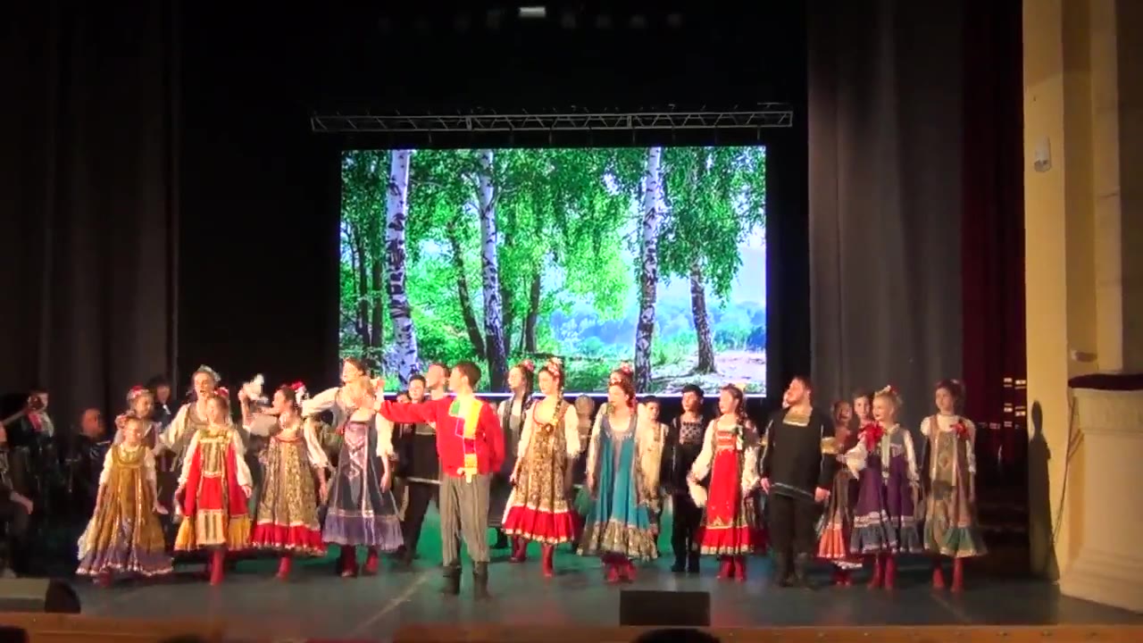 Детский ансамбль народной музыки, песни и танца "Уральская вечора" гимназии №161