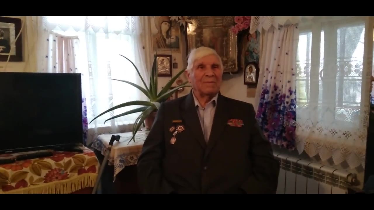 Гик Александр Павлович, Ростовская область.Азовский район.х.Павло-Очаково.ул.Азовская дом 3