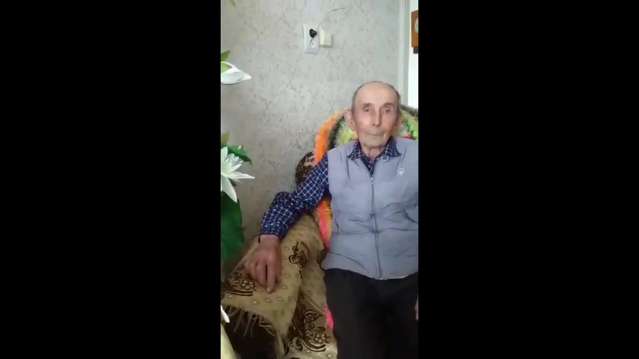 Самойленко Иван Васильевич , п.Нововоронежский Гайский городской округ Оренбургская область 